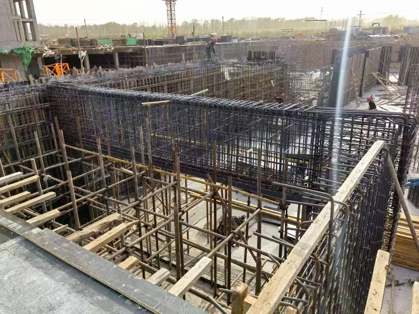 九江建筑基础筏板施工时混凝土有哪些常见问题?